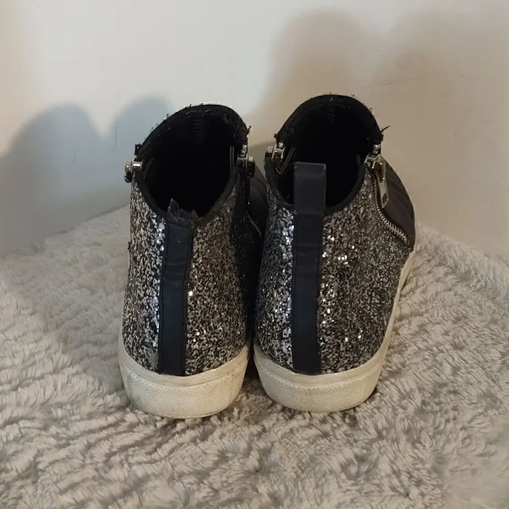 Dolce Vita Girls Faux Leather High Top Sneakers